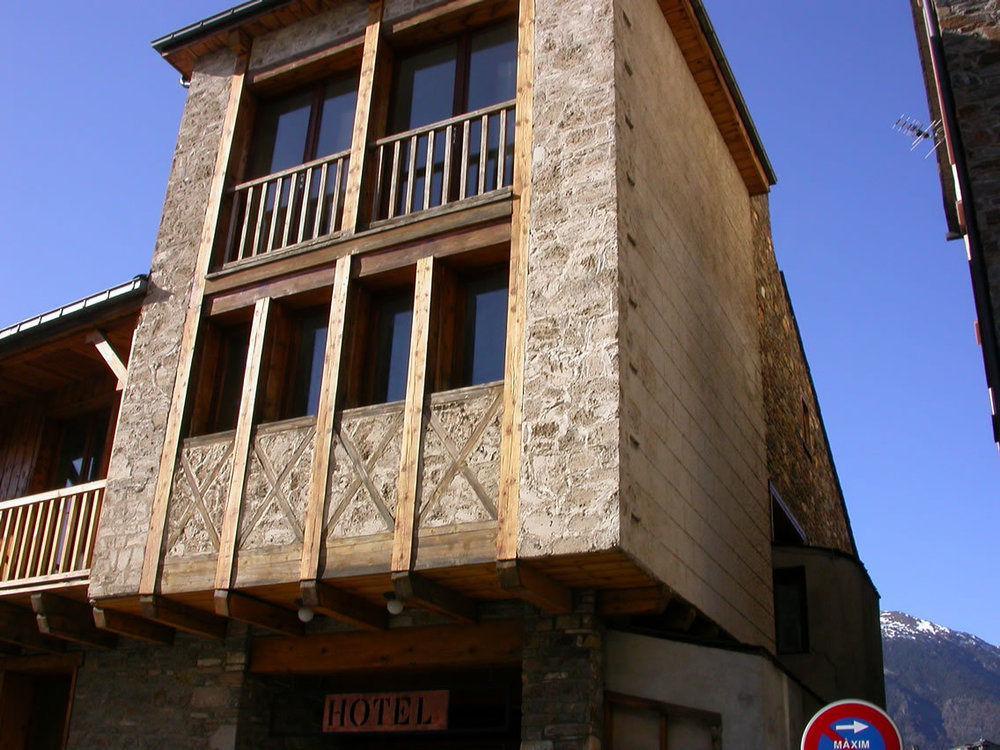 Hotel Ordino Buitenkant foto